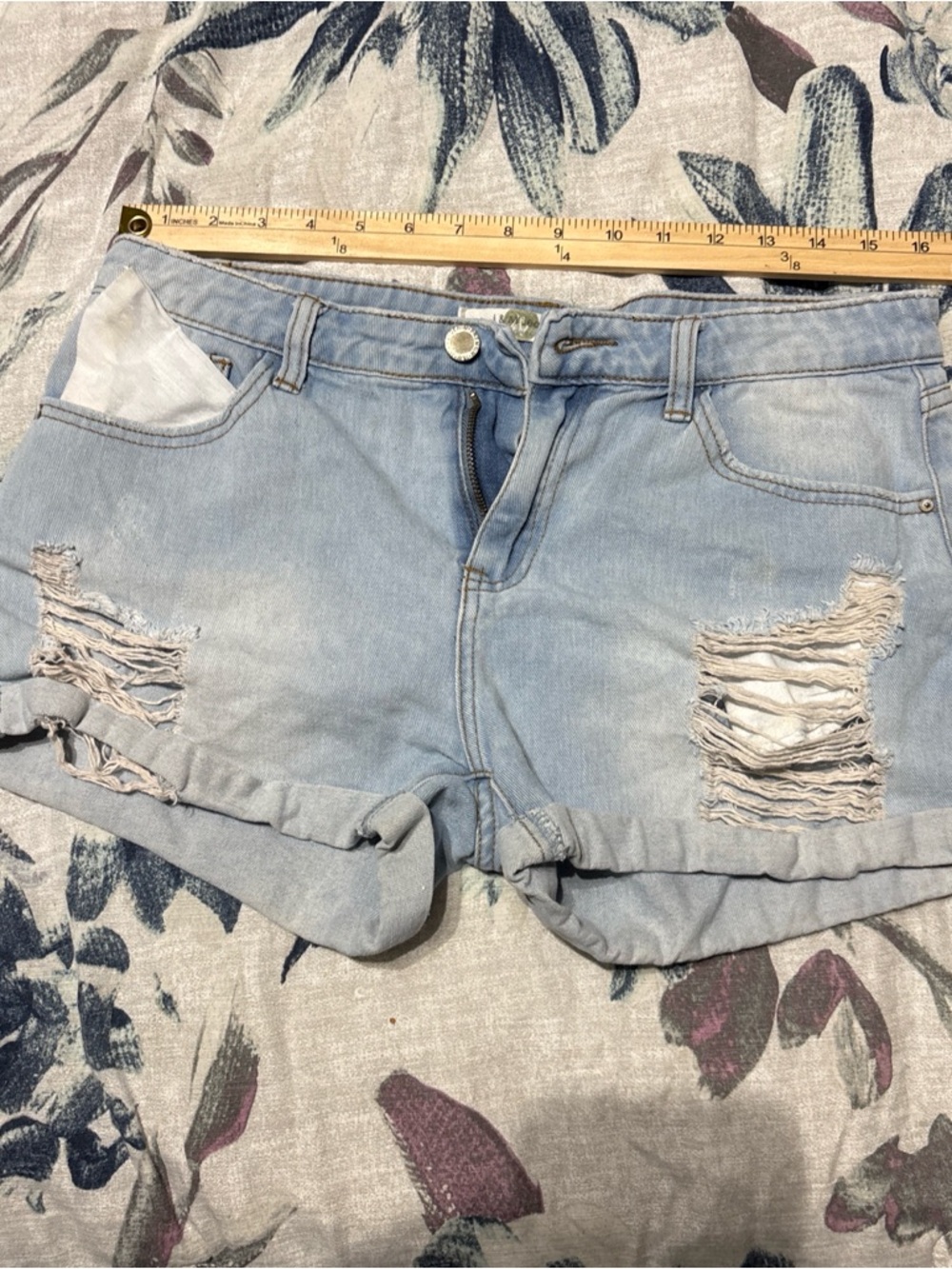 Light Wash Distressed Denim Jean Shorts for Women